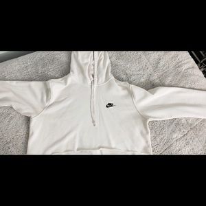 White Nike cropped sweatshirt